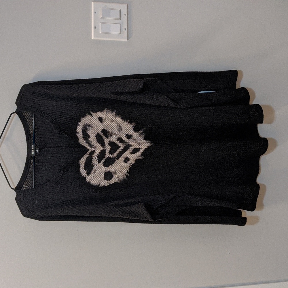 EUC Torrid Size 3 Long Sleeve Waffle T-shirt